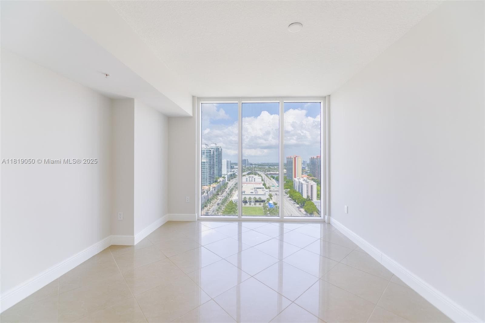 16699 Collins Ave # 2107, Sunny Isles Beach FL 33160 — 21