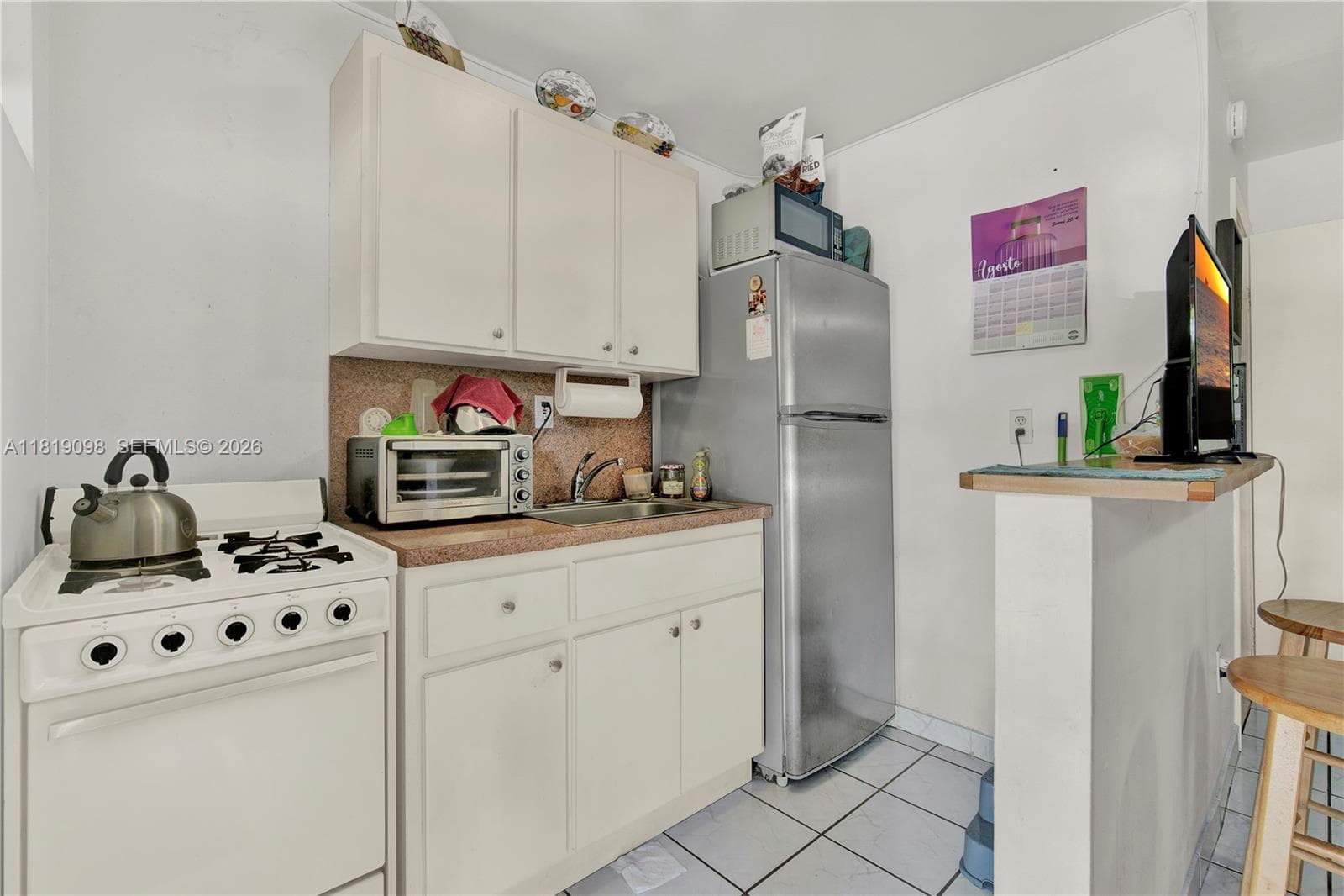 829 SW 19th Ave, Miami FL 33135 — 23