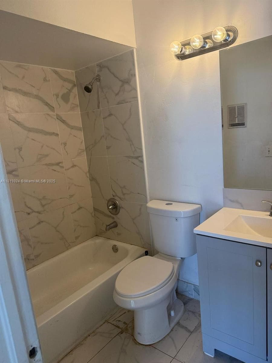 438 NE 210th Cir Ter # 4B, Miami FL 33179 — 11
