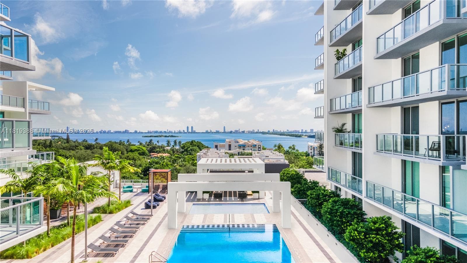 3900 Biscayne Blvd # 1011, Miami FL 33137 — 31