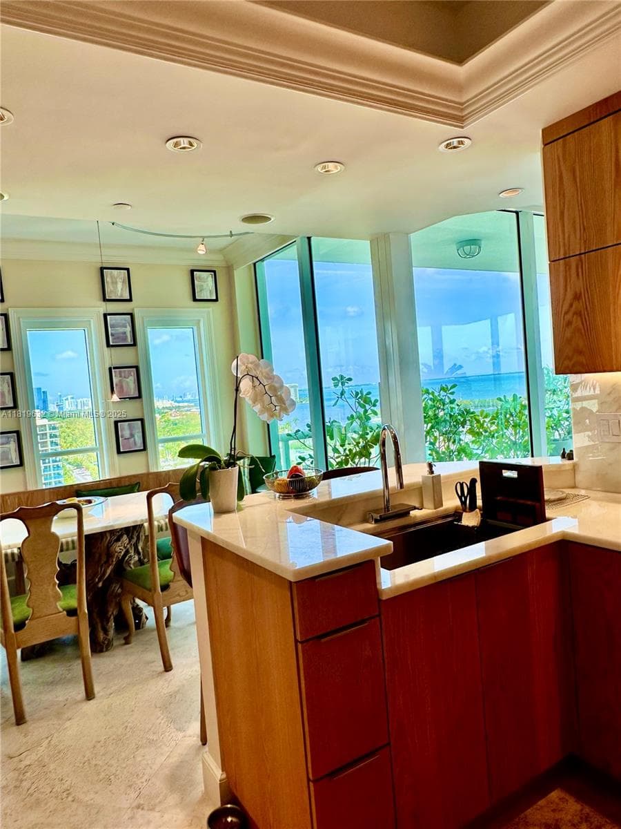 2645 S Bayshore Dr # 1403, Miami FL 33133 — 11