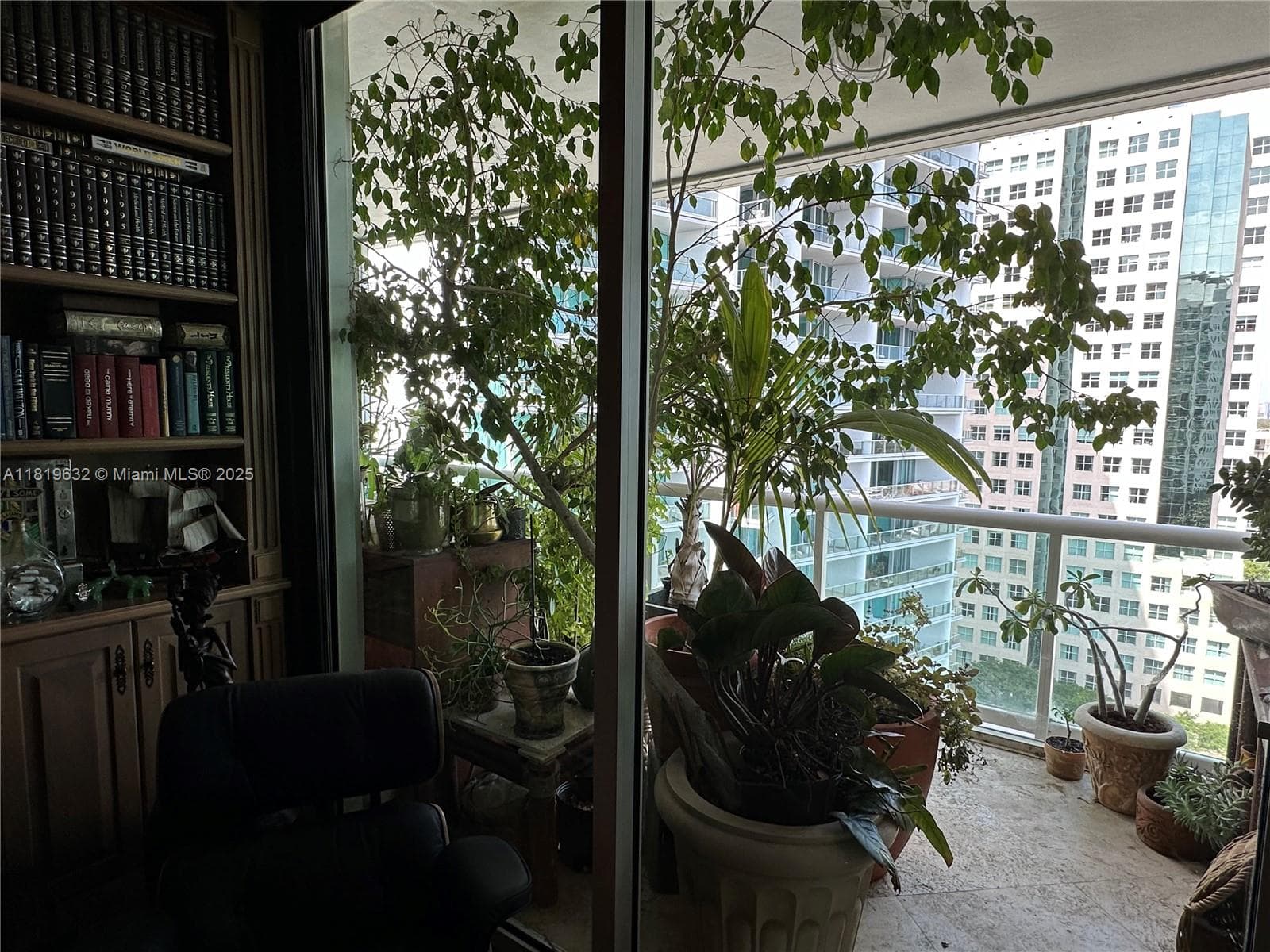 2645 S Bayshore Dr # 1403, Miami FL 33133 — 29