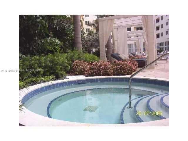 2775 NE 187th St # 407, Aventura FL 33180 — 33