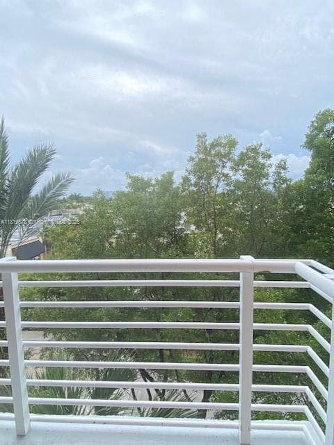 2775 NE 187th St # 407, Aventura FL 33180 — 37