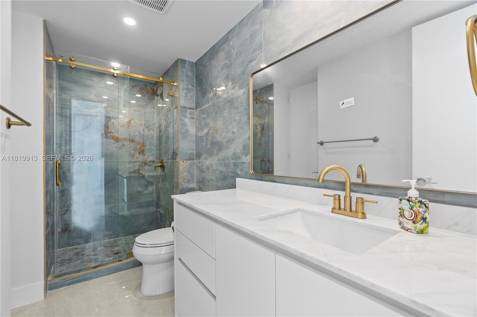 5055 Collins Ave # 14H, Miami Beach FL 33140 — 23