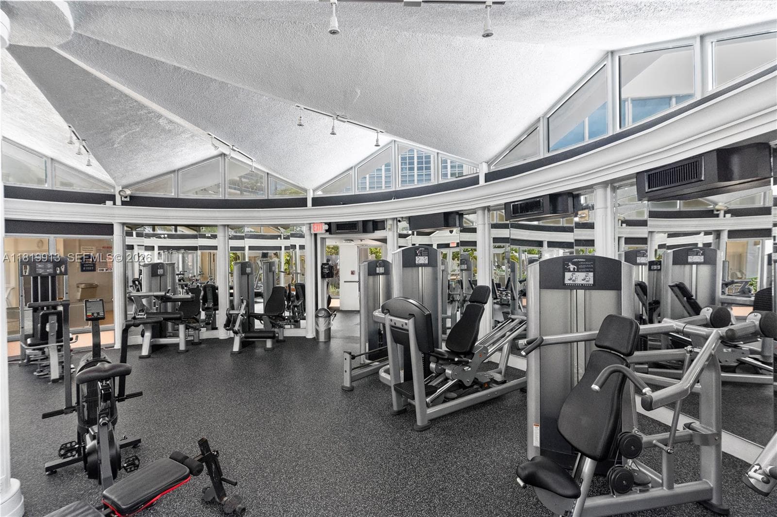 5055 Collins Ave # 14H, Miami Beach FL 33140 — 43