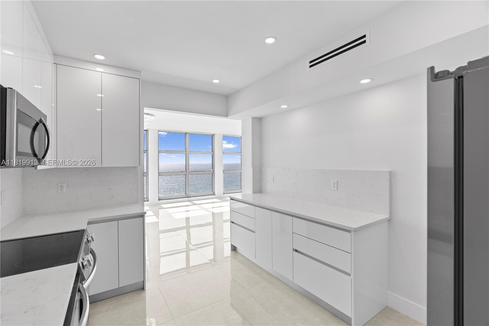 5055 Collins Ave # 14H, Miami Beach FL 33140 — 22