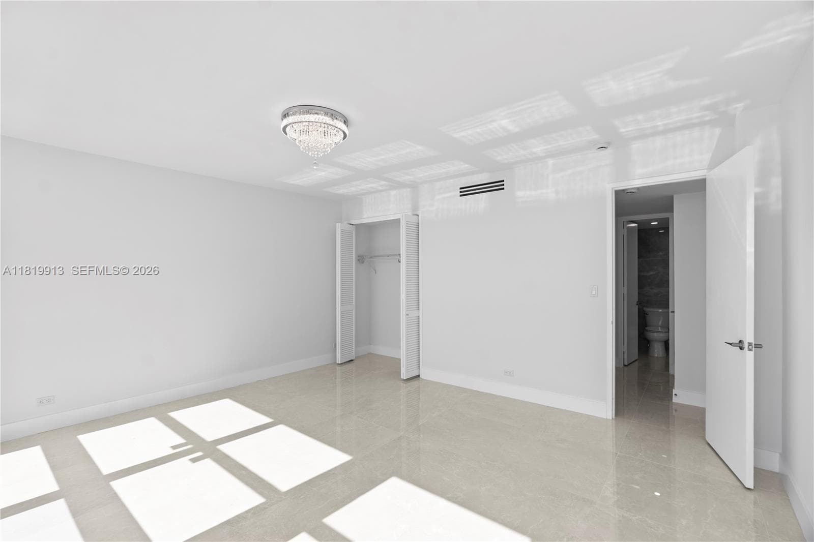5055 Collins Ave # 14H, Miami Beach FL 33140 — 28