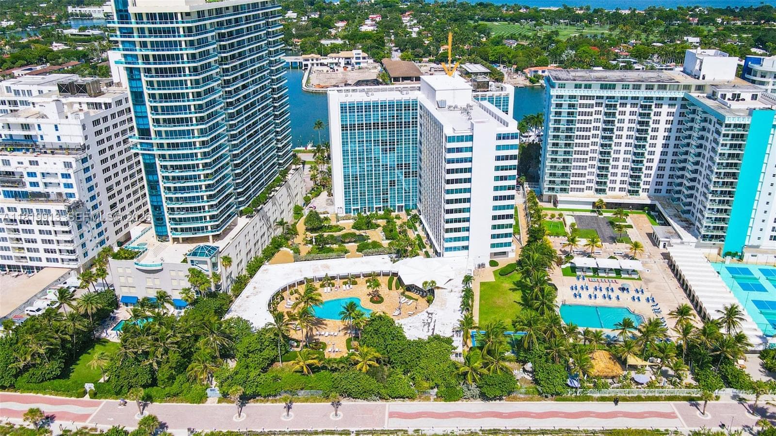 5055 Collins Ave # 14H, Miami Beach FL 33140 — 54