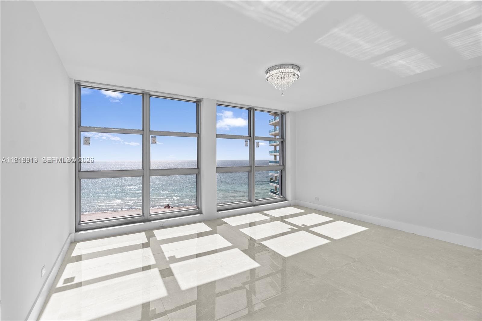 5055 Collins Ave # 14H, Miami Beach FL 33140 — 25