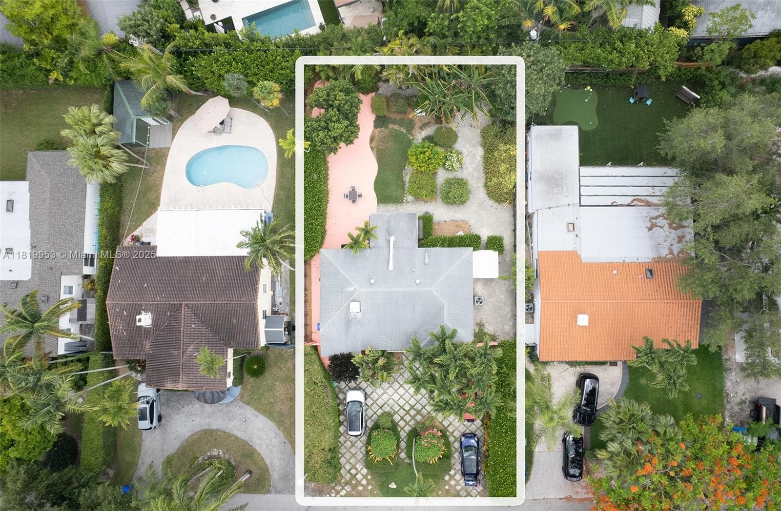 4245 Braganza Ave, Miami FL 33133 — 1