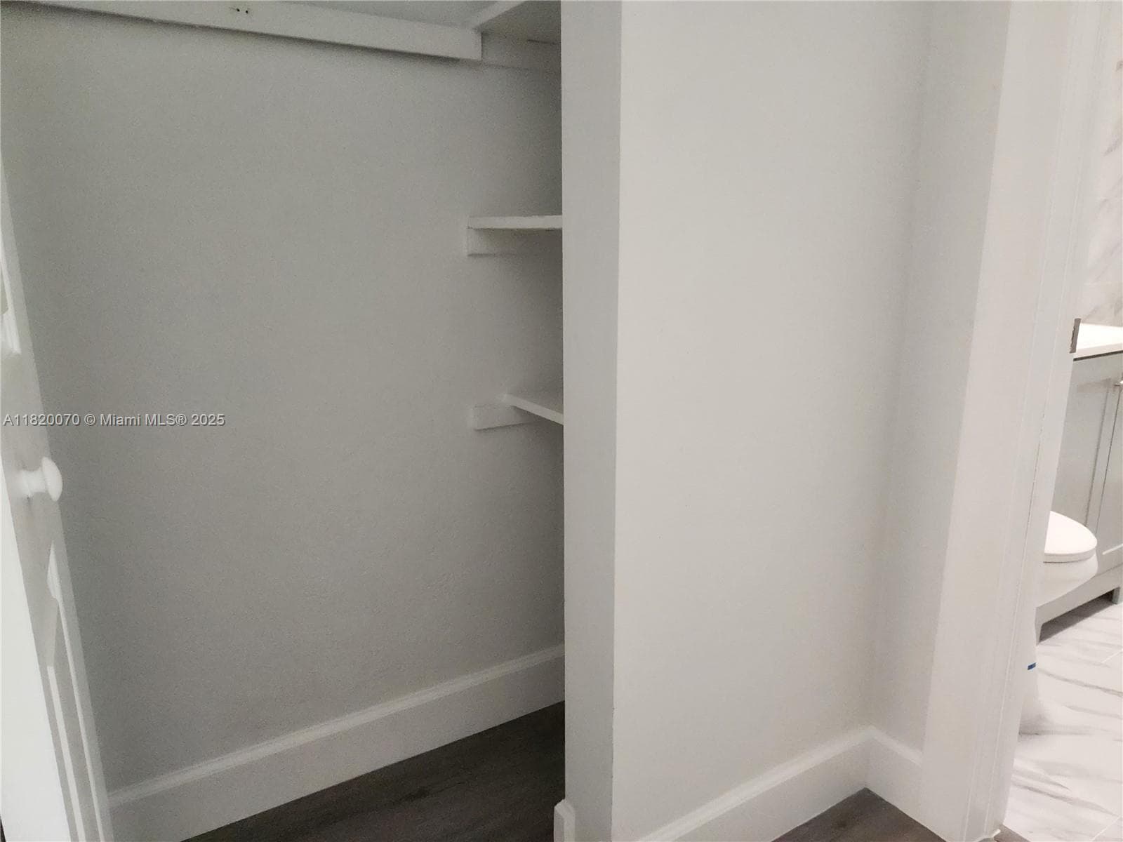 1239 Marseille Dr # 4, Miami Beach FL 33141 — 9