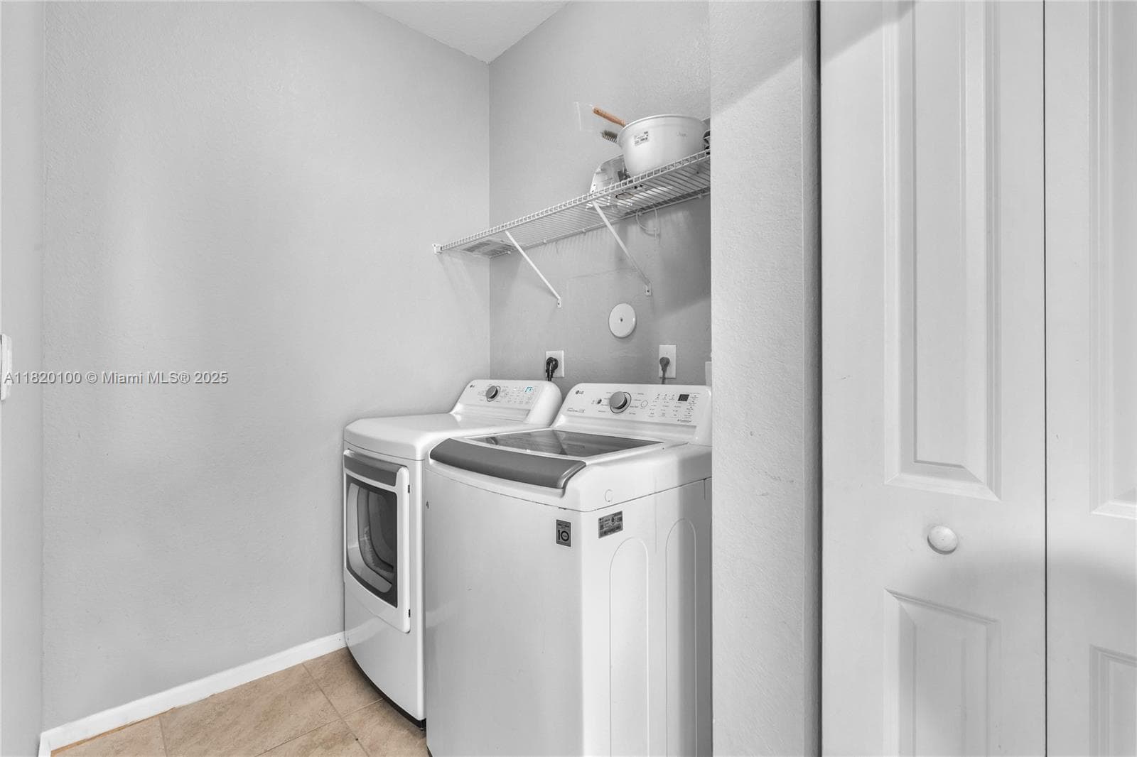 2190 SE 2nd St, Homestead FL 33033 — 25
