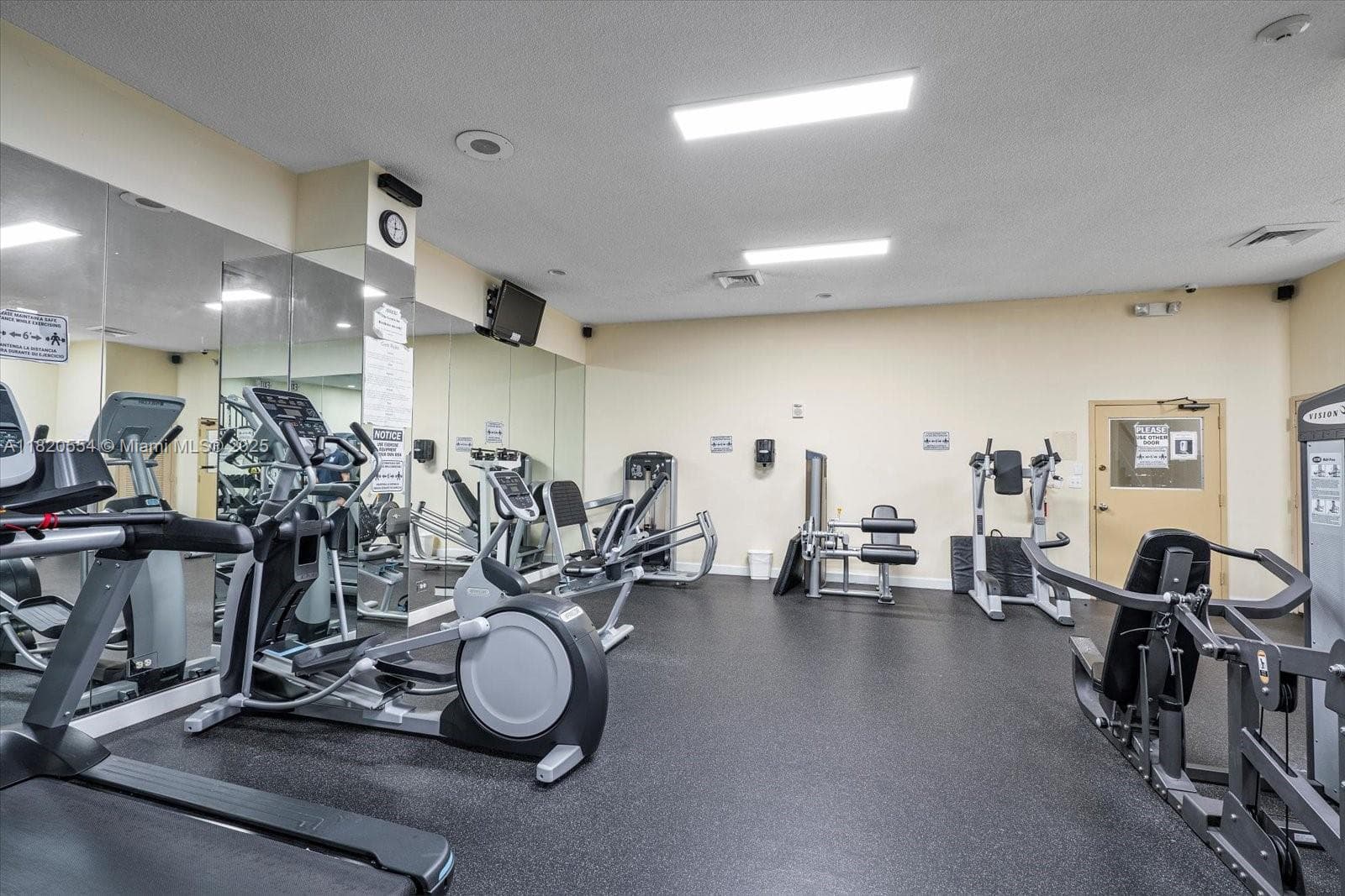 251 174th St # 2111, Sunny Isles Beach FL 33160 — 26