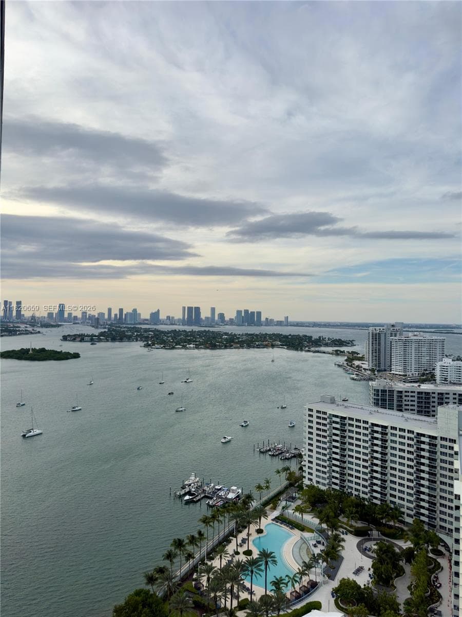 1330 West Ave # 3007, Miami Beach FL 33139 — 46
