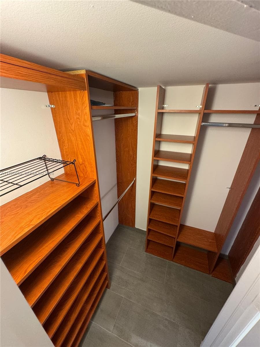 1330 West Ave # 3007, Miami Beach FL 33139 — 13