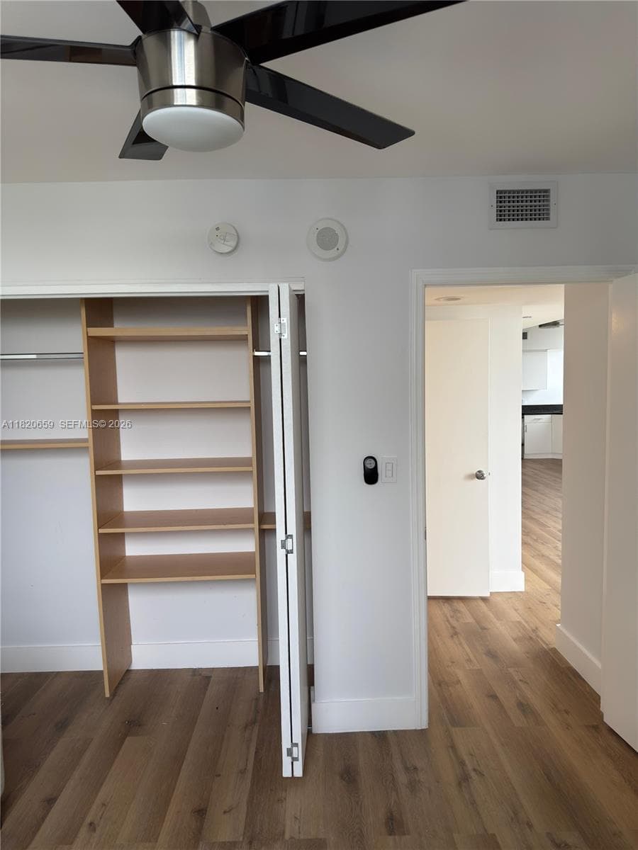 1330 West Ave # 3007, Miami Beach FL 33139 — 16