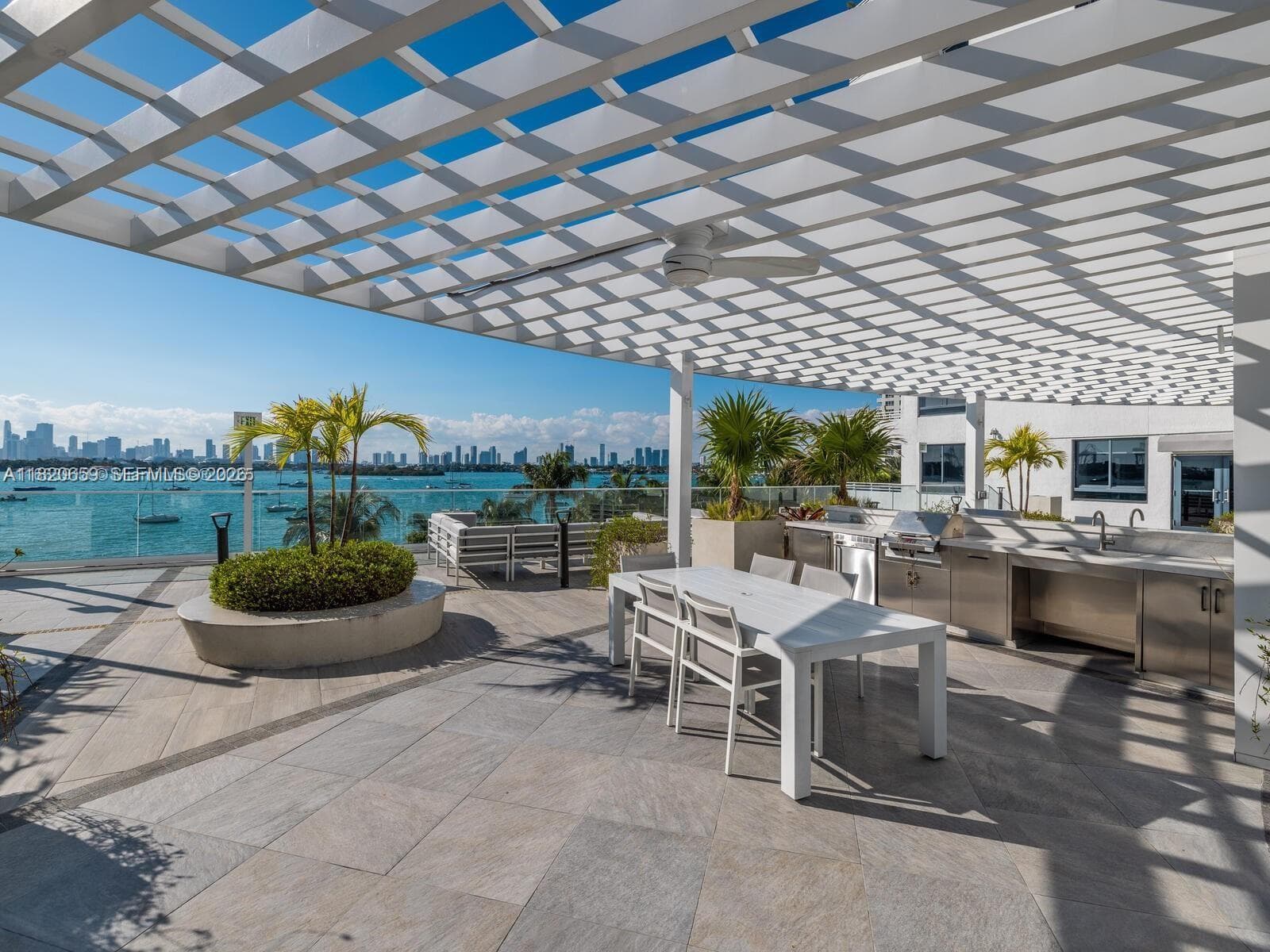 1330 West Ave # 3007, Miami Beach FL 33139 — 26