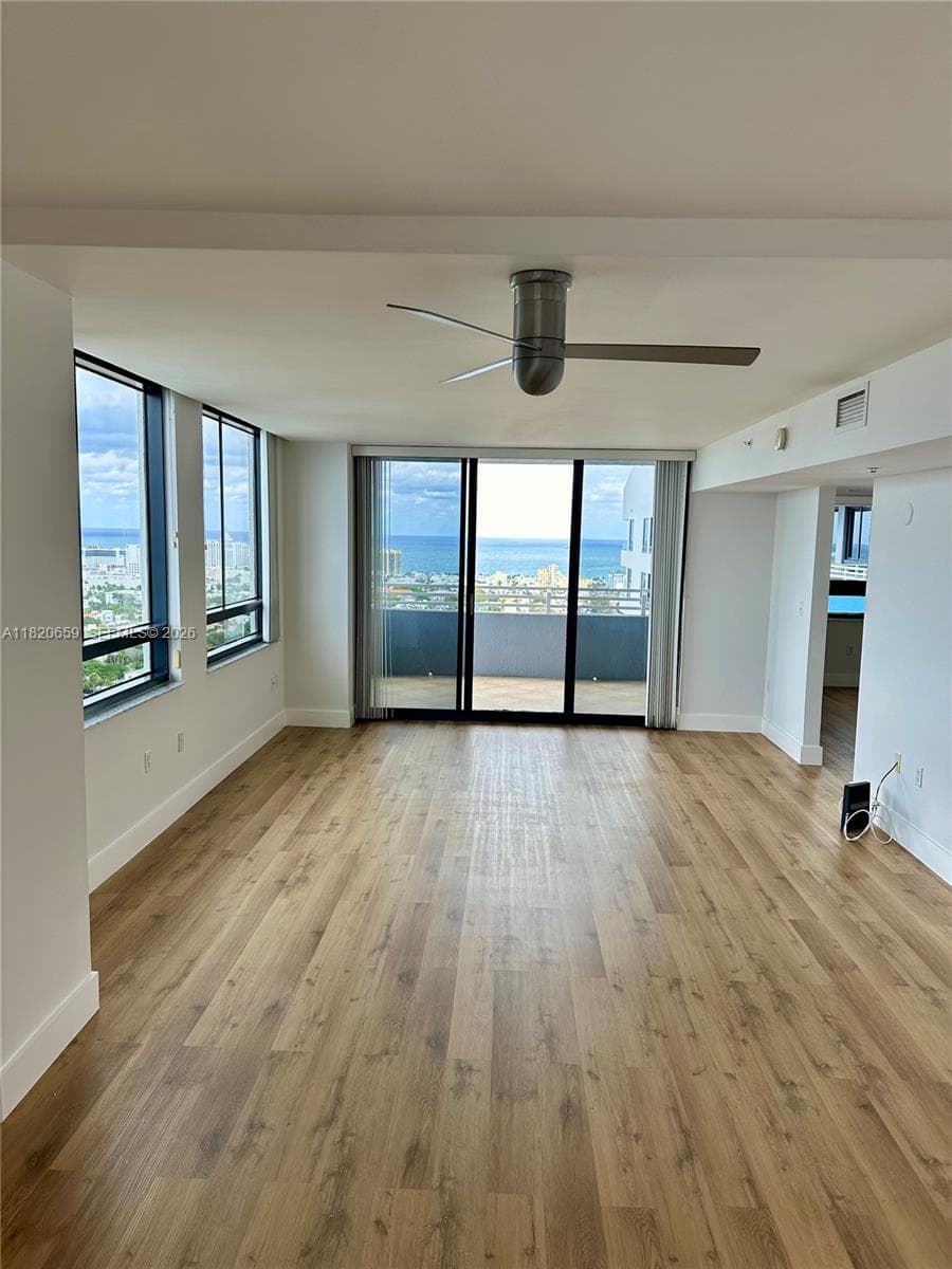1330 West Ave # 3007, Miami Beach FL 33139 — 3