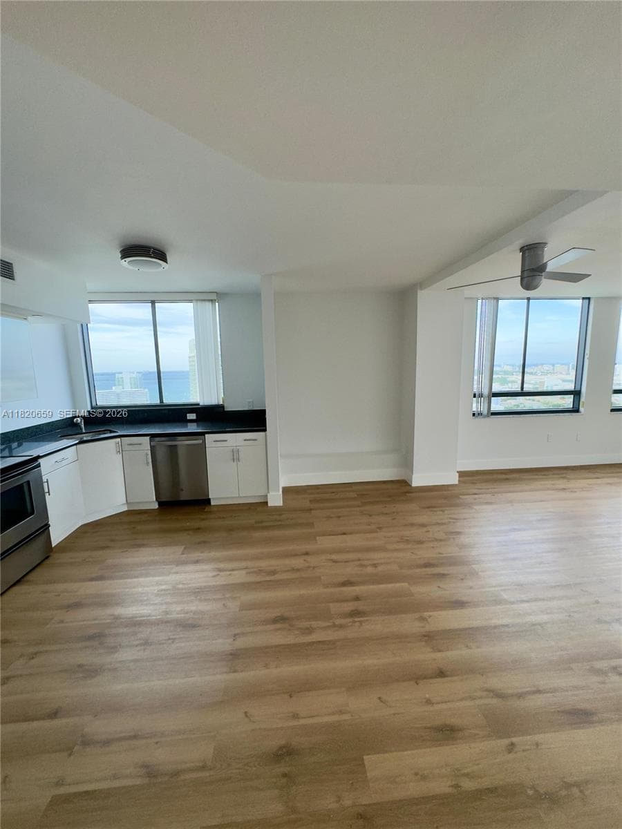 1330 West Ave # 3007, Miami Beach FL 33139 — 21