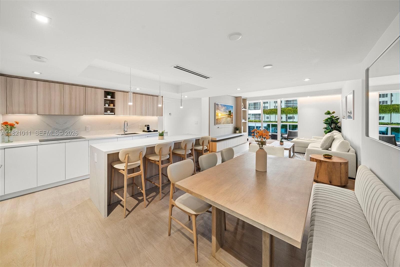 2301 Collins Ave # 630, Miami Beach FL 33139 — 16