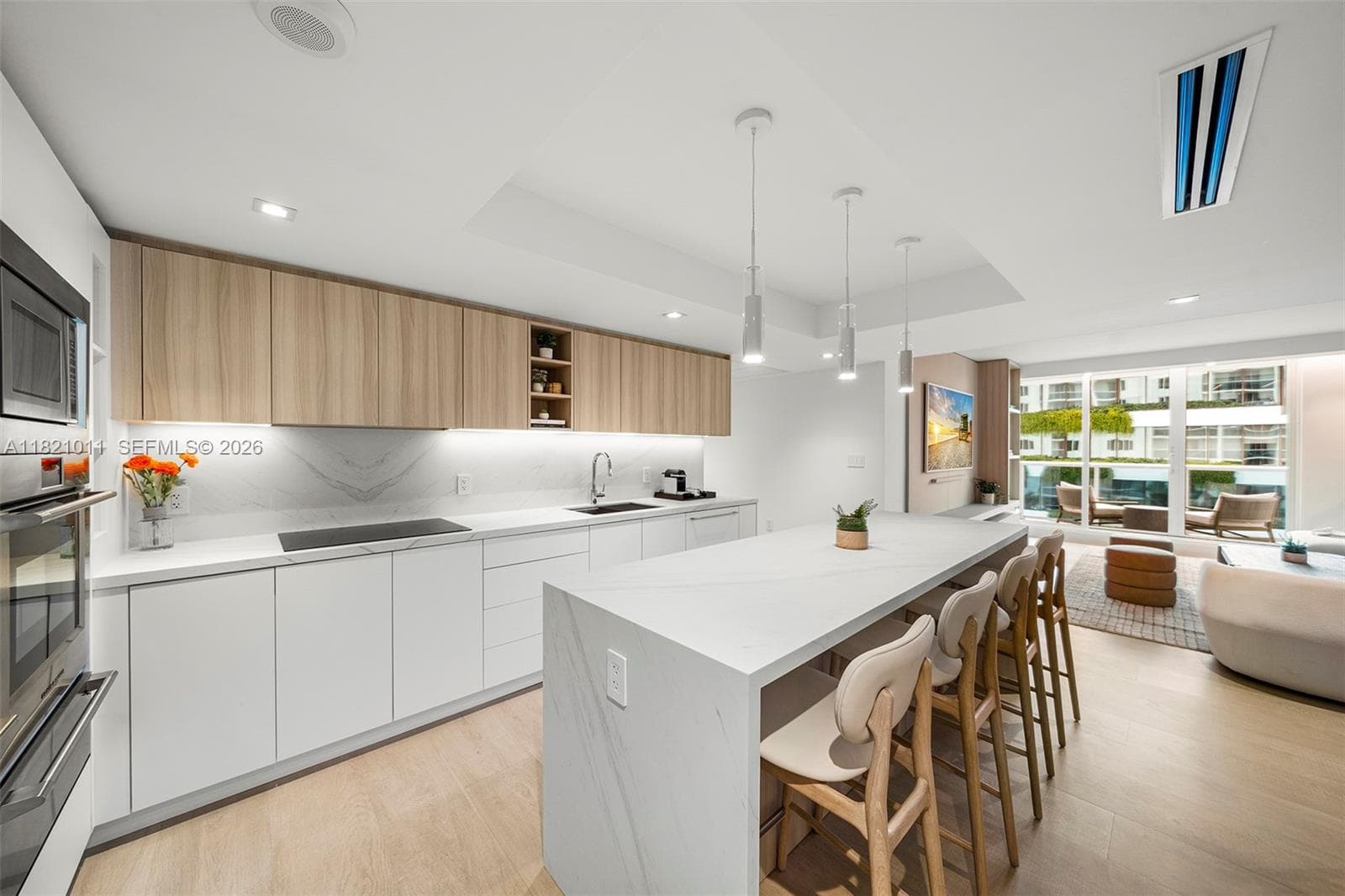 2301 Collins Ave # 630, Miami Beach FL 33139 — 20