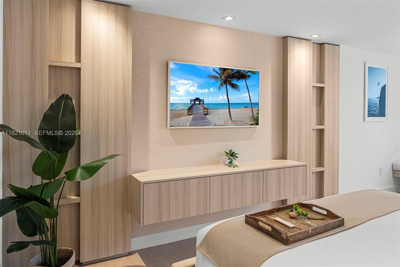 2301 Collins Ave # 630, Miami Beach FL 33139 — 37