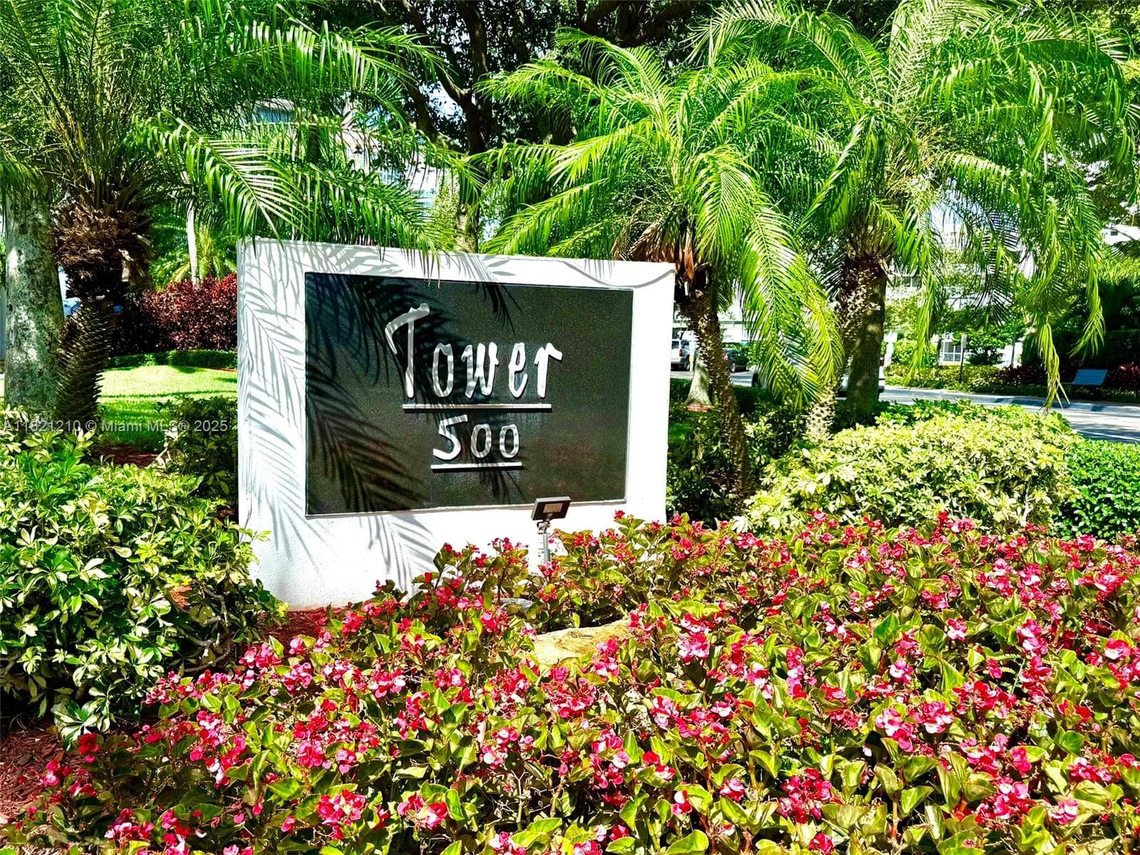 3530 Mystic Pointe Dr # 2108, Aventura FL 33180 — 2