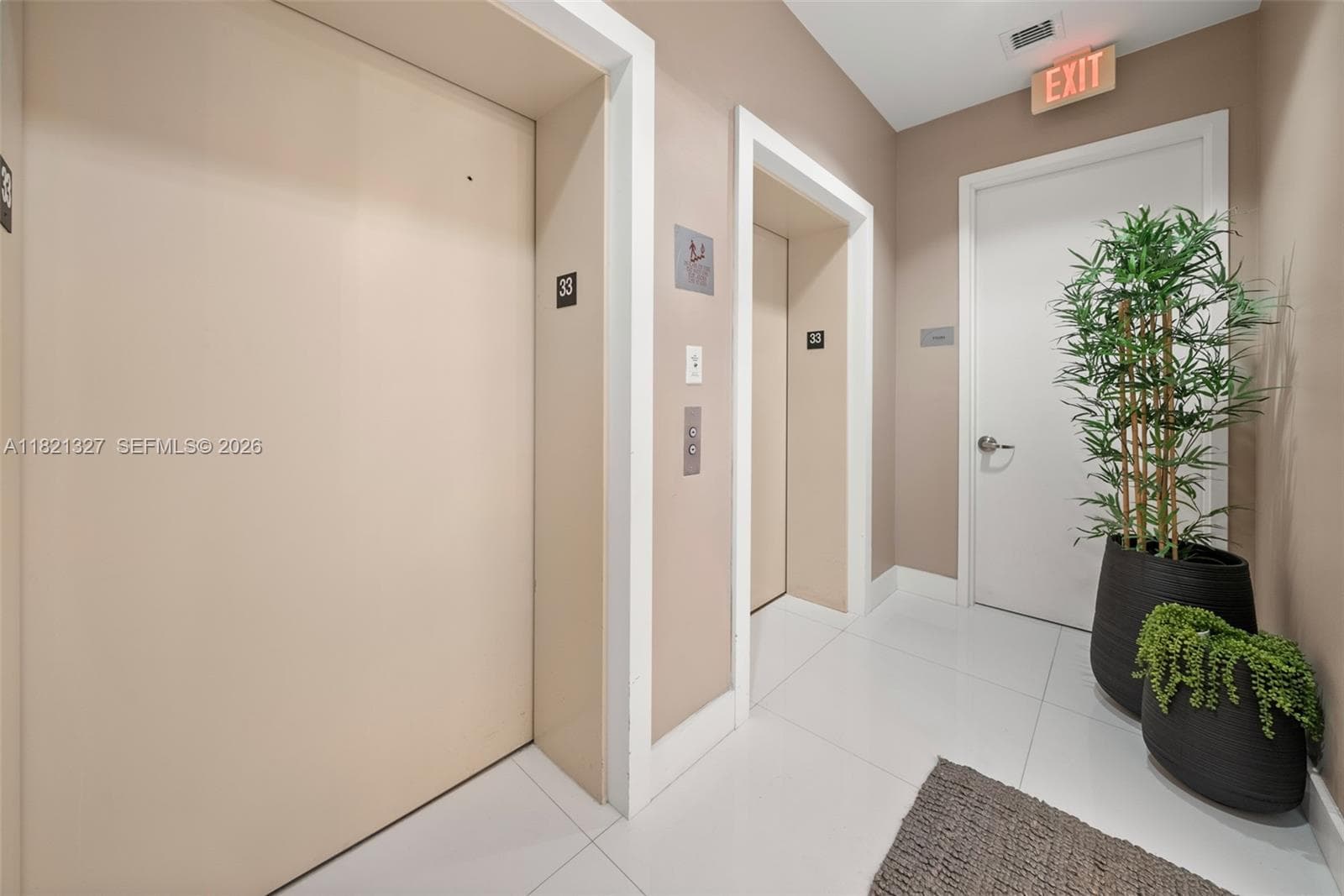 15901 Collins Ave # 3302, Sunny Isles Beach FL 33160 — 33