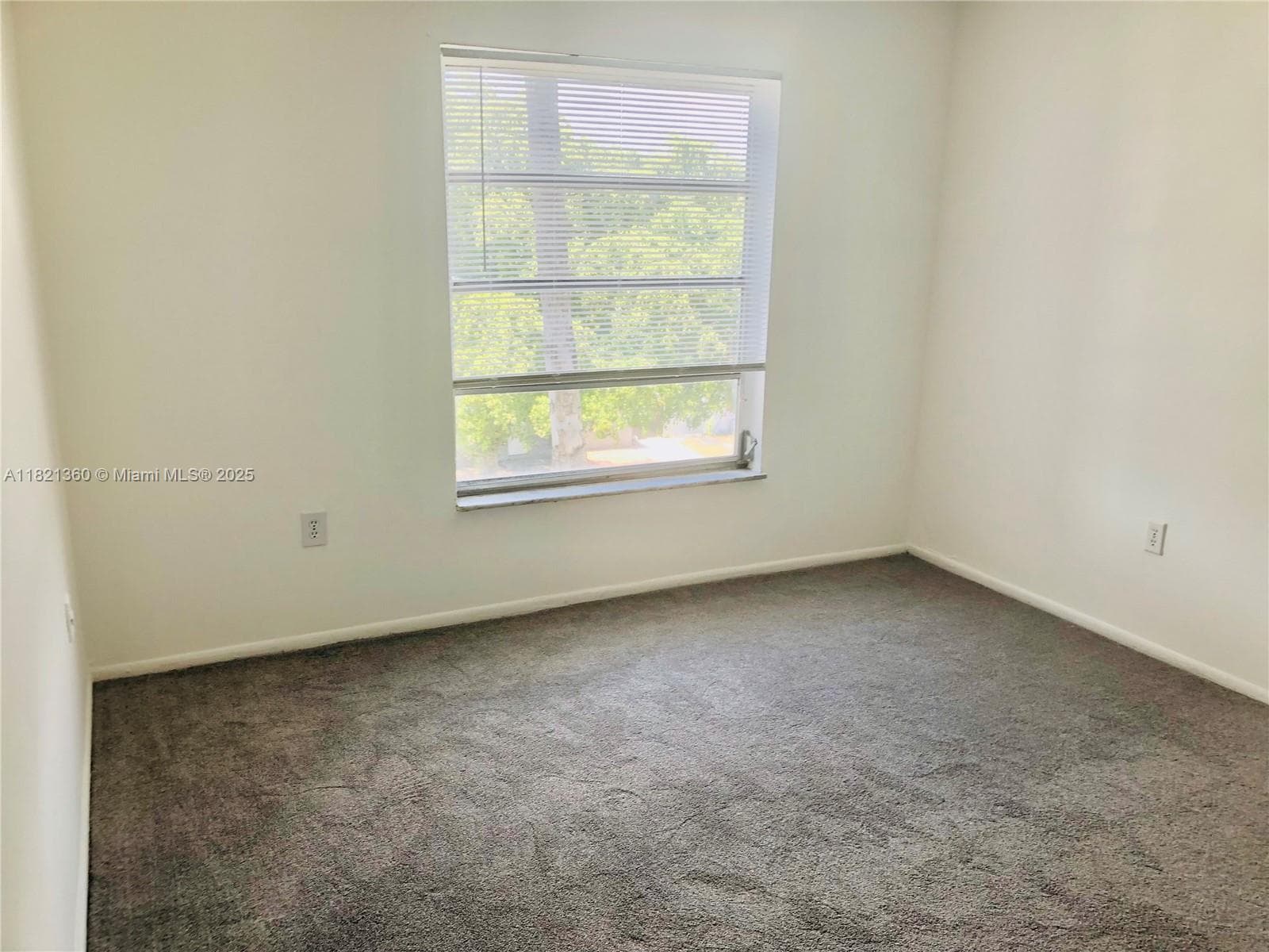 1595 NE 135th St # 339, North Miami FL 33161 — 17