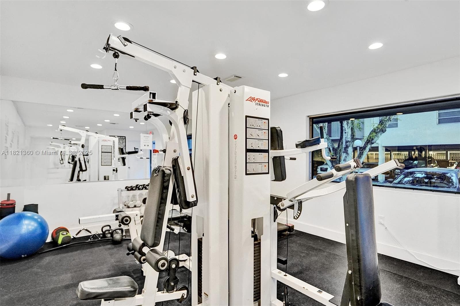 1595 NE 135th St # 339, North Miami FL 33161 — 14