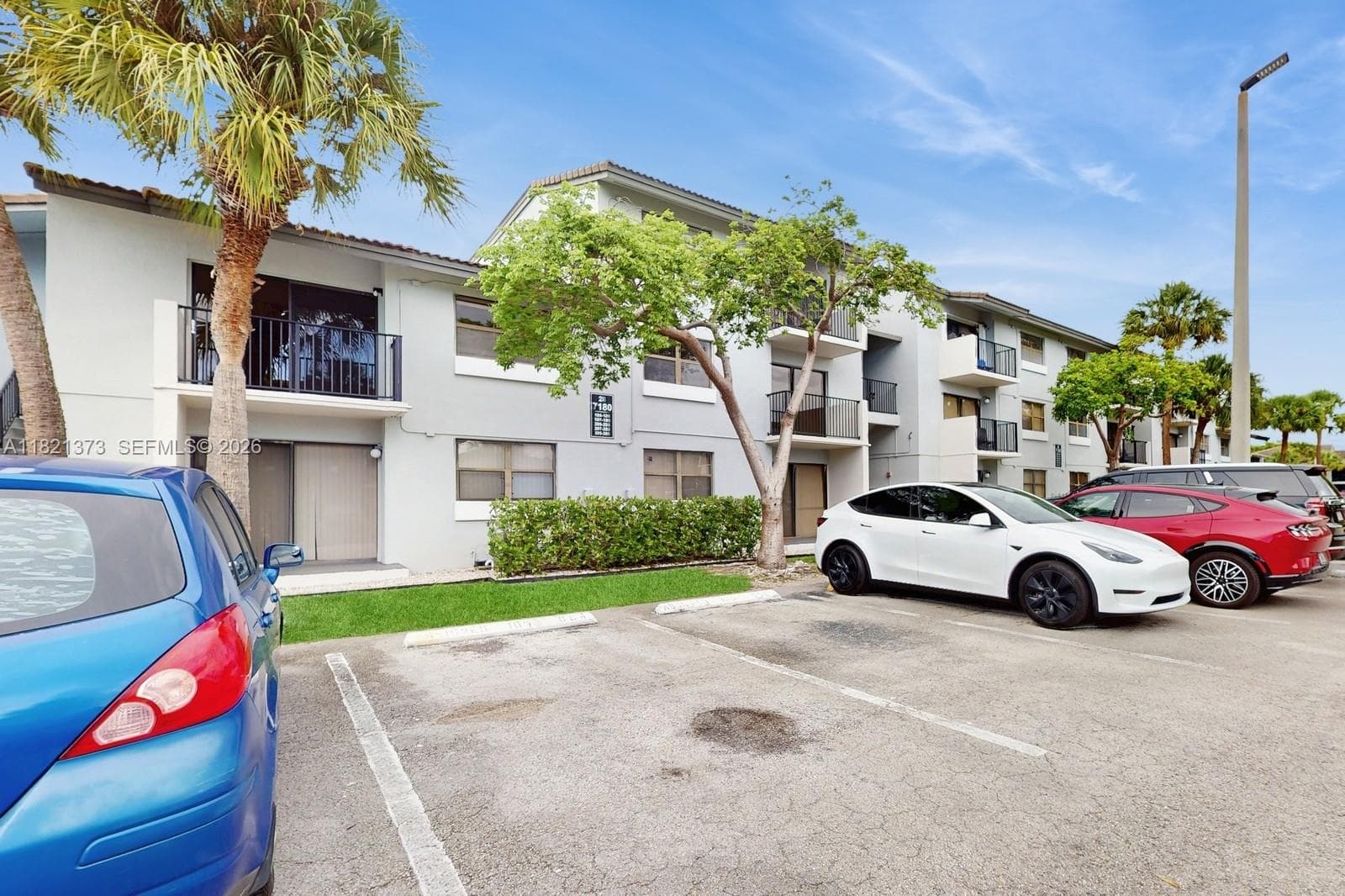 7180 NW 179th St # 105, Hialeah FL 33015 — 13