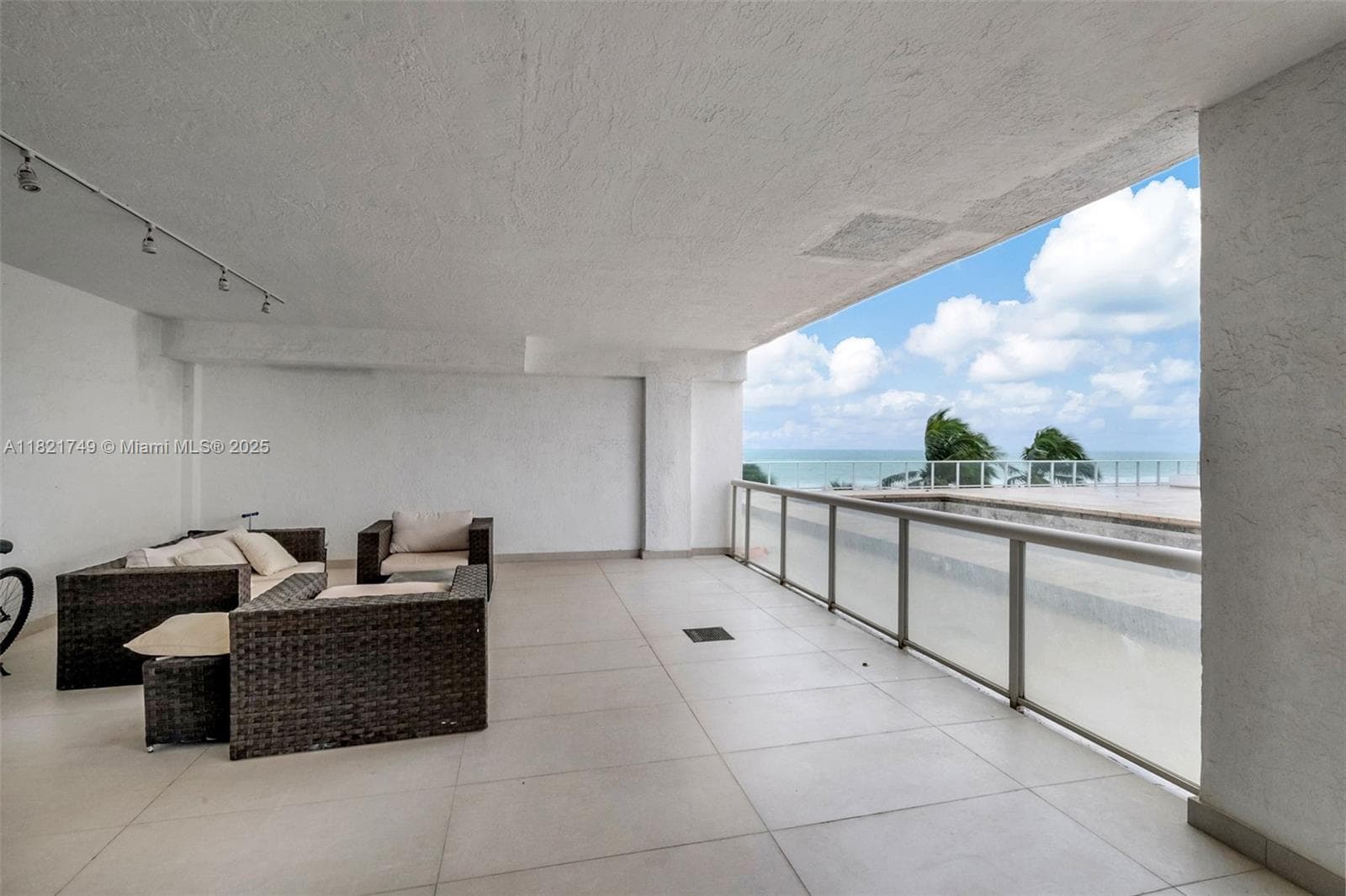 16425 Collins Ave # 311, Sunny Isles Beach FL 33160 — 20