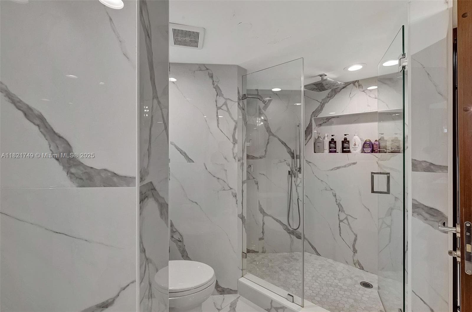 16425 Collins Ave # 311, Sunny Isles Beach FL 33160 — 25
