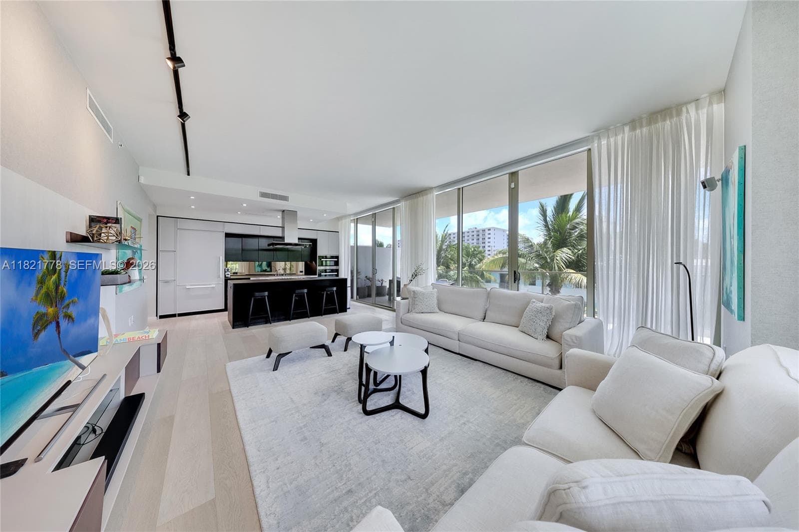 300 Collins Ave # 3D, Miami Beach FL 33139 — 1