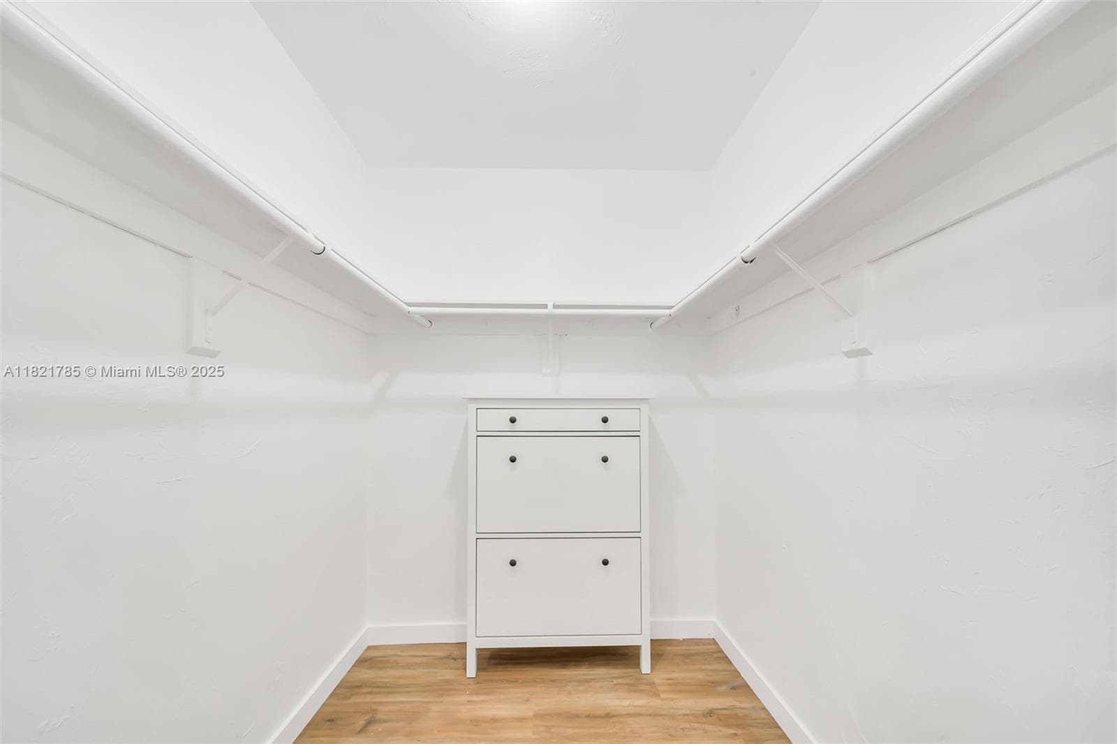 8335 SW 72nd Ave # 315D, Miami FL 33143 — 23