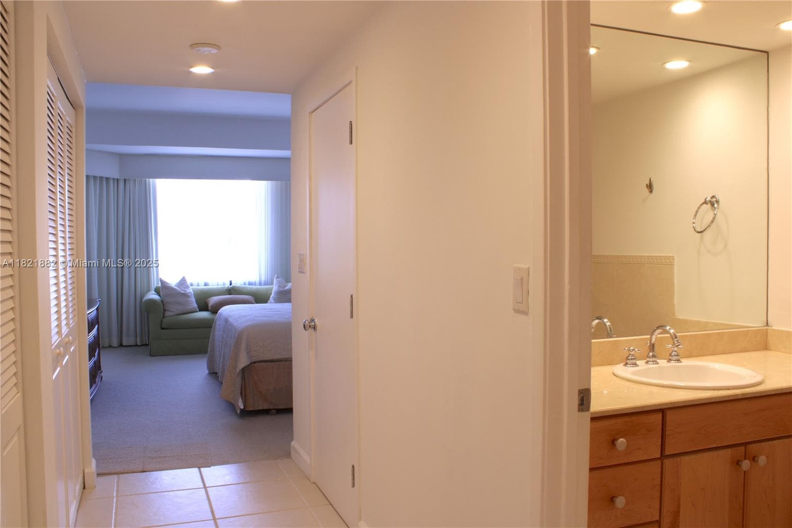 201 Crandon Blvd # 439, Key Biscayne FL 33149 — 10