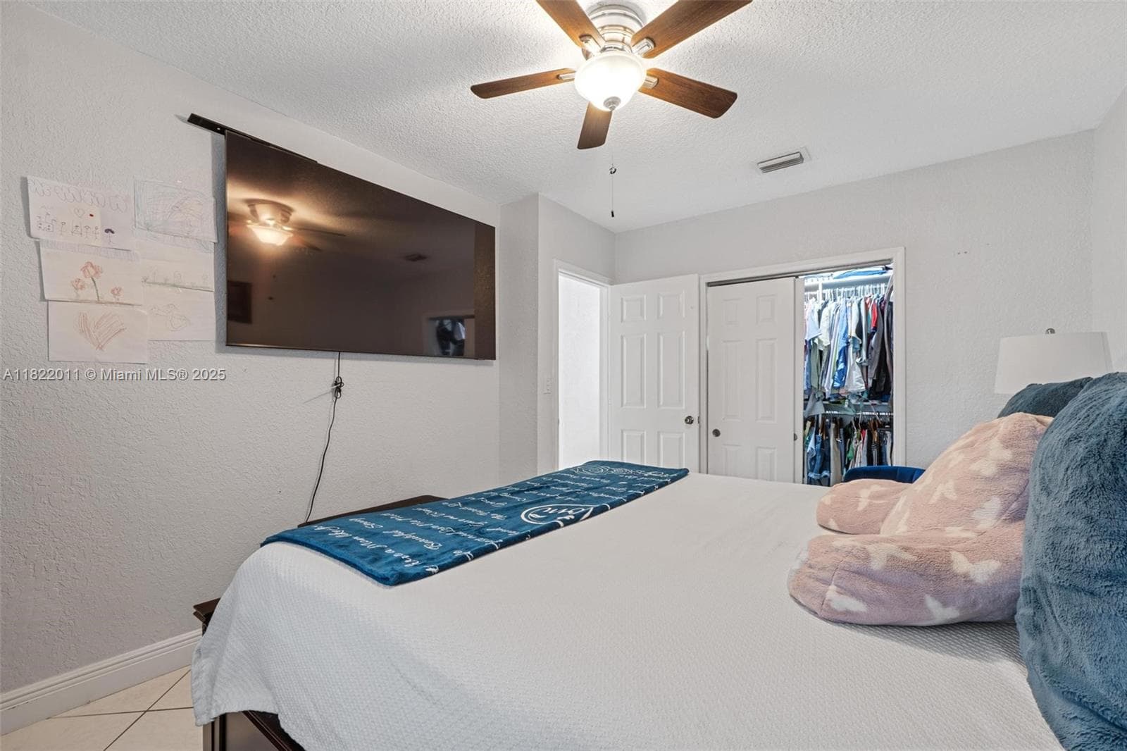 230 W 47th St, Hialeah FL 33012 — 44