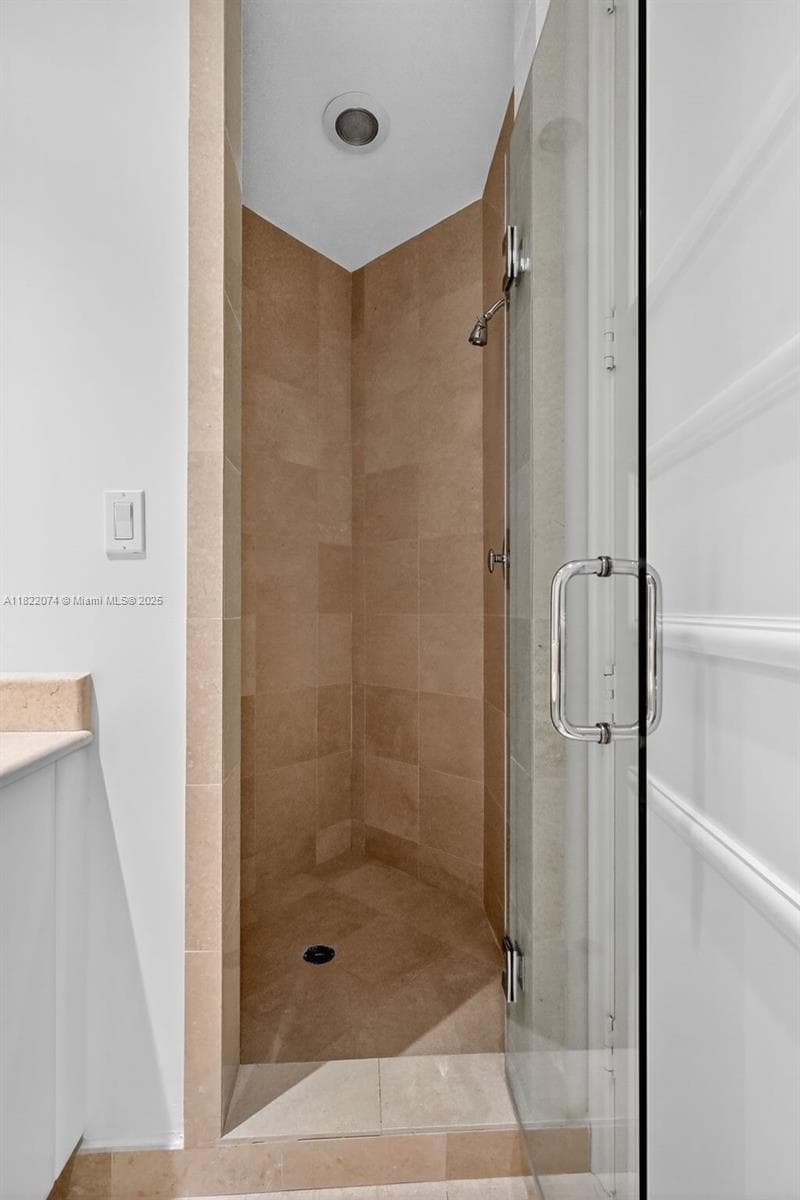 20155 NE 38th Ct # 2201, Aventura FL 33180 — 25