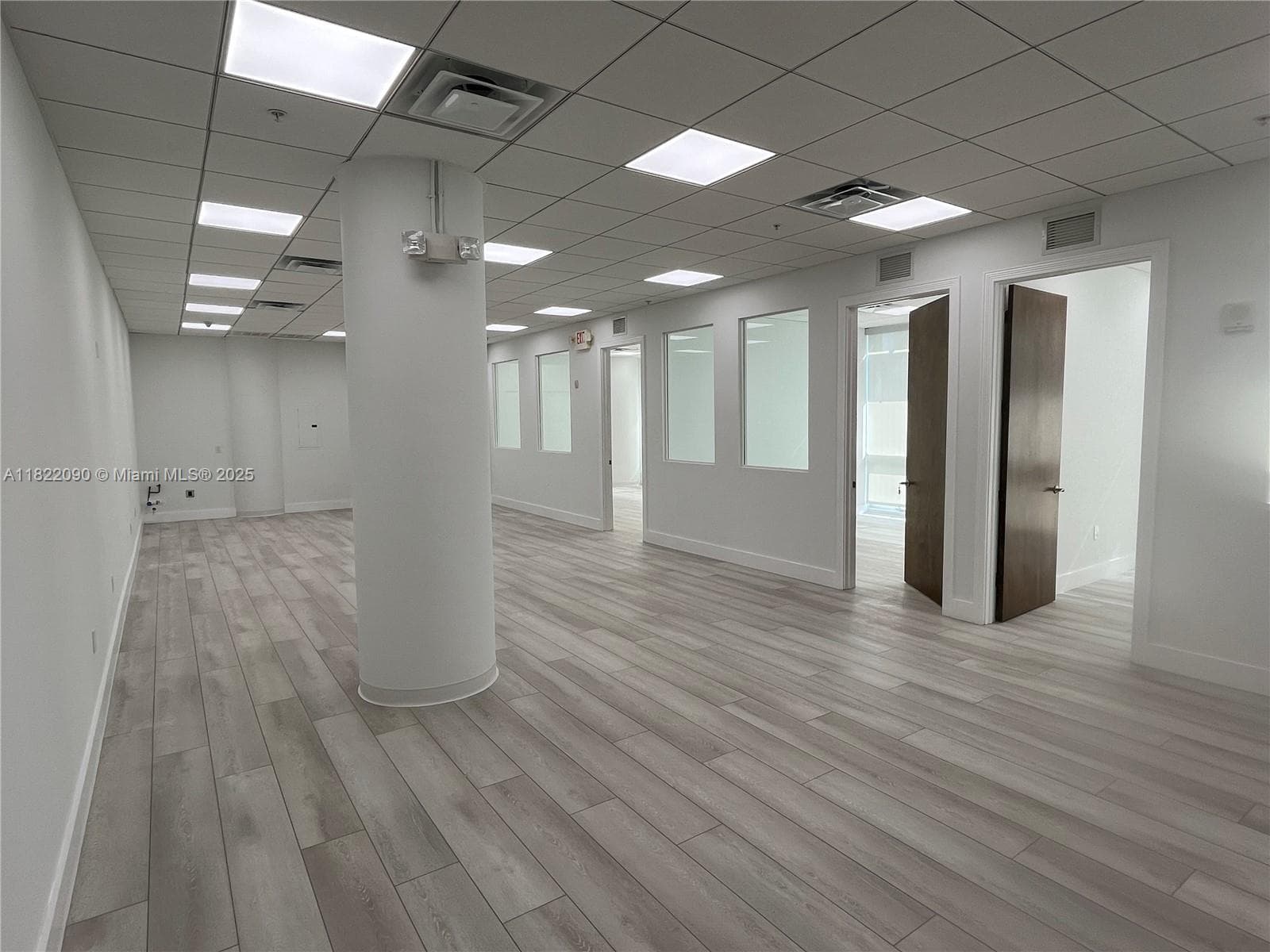 20900 NE 30th Ave # 412, Aventura FL 33180 — 6