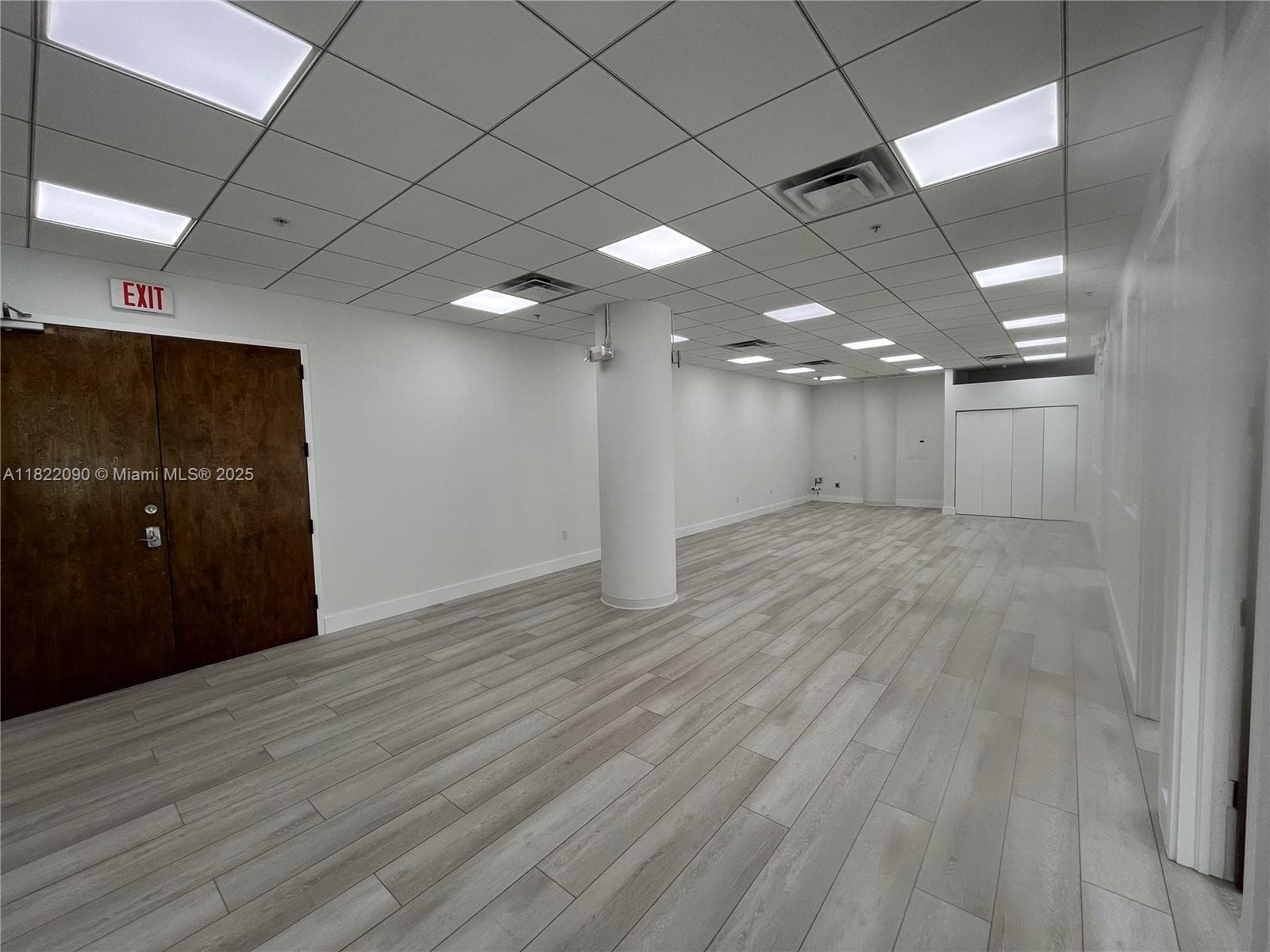 20900 NE 30th Ave # 412, Aventura FL 33180 — 5