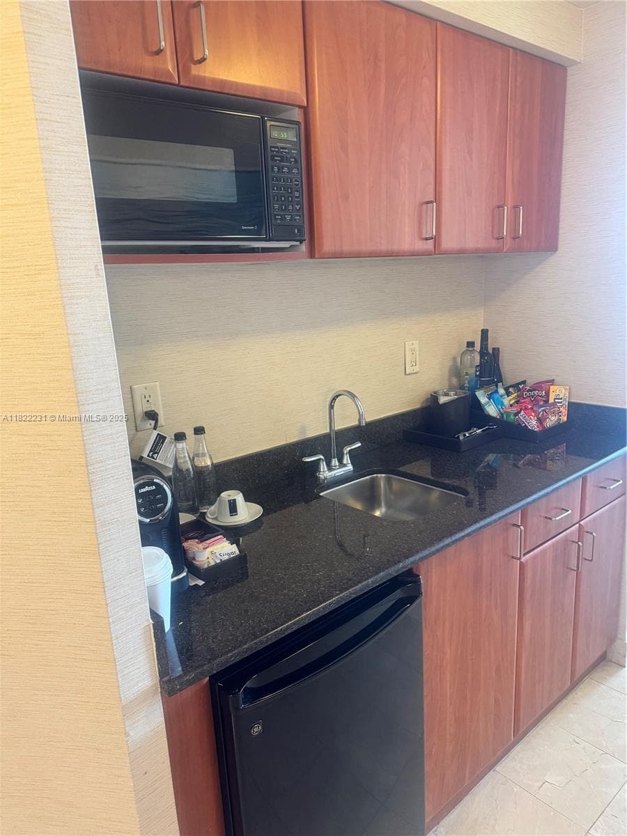 18001 Collins Ave # 918, Sunny Isles Beach FL 33160 — 3