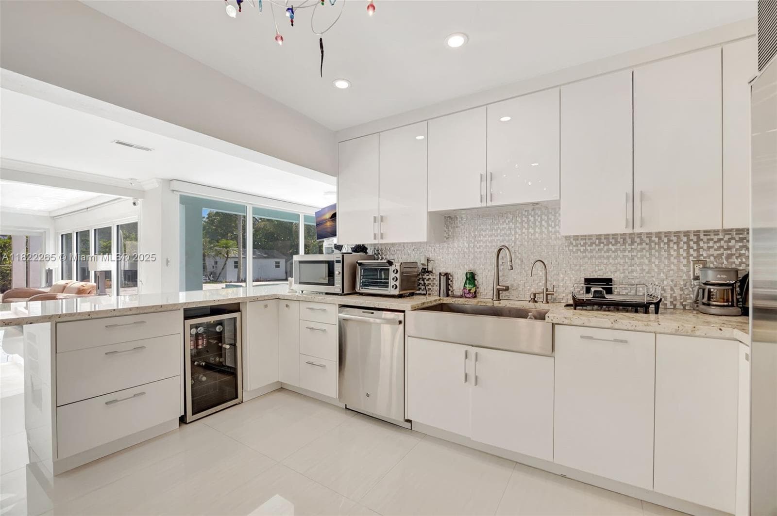 11230 SW 69th Ct, Pinecrest FL 33156 — 20