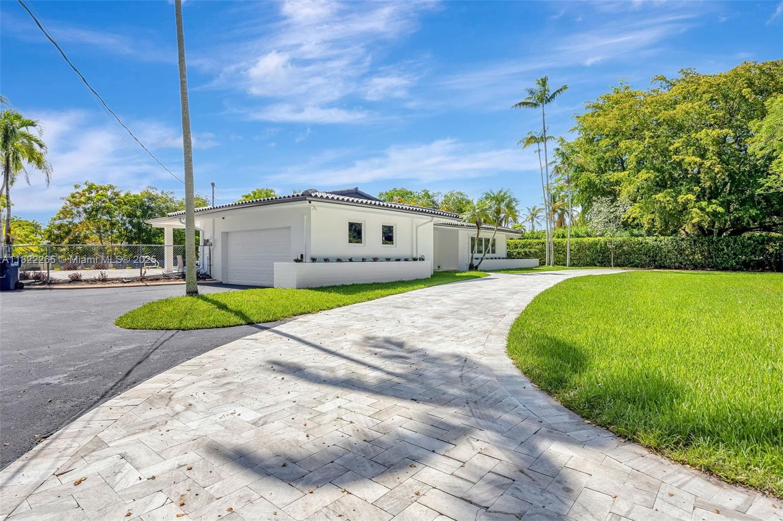 11230 SW 69th Ct, Pinecrest FL 33156 — 89