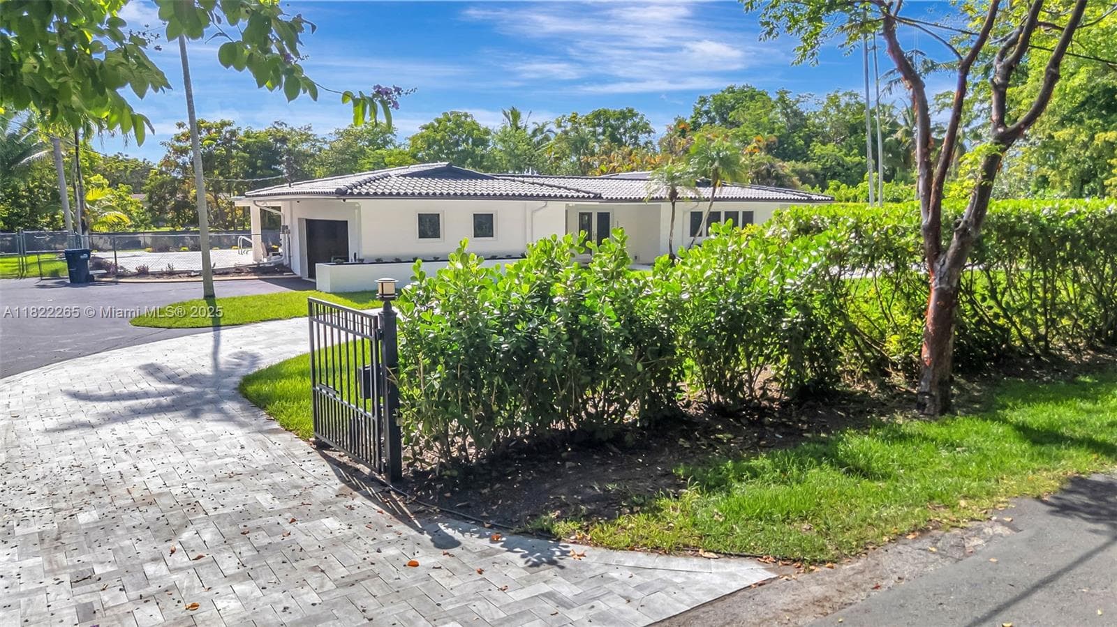 11230 SW 69th Ct, Pinecrest FL 33156 — 44