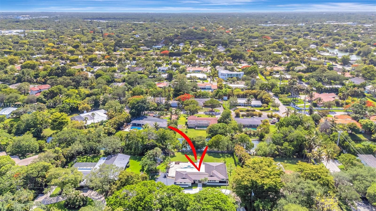 11230 SW 69th Ct, Pinecrest FL 33156 — 40