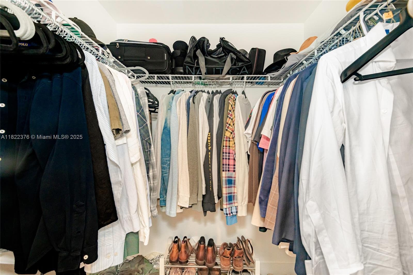 300 S Biscayne Blvd # 2612, Miami FL 33131 — 17