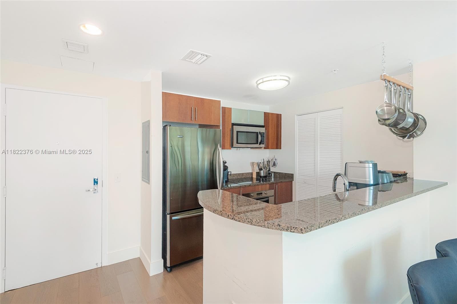 300 S Biscayne Blvd # 2612, Miami FL 33131 — 12