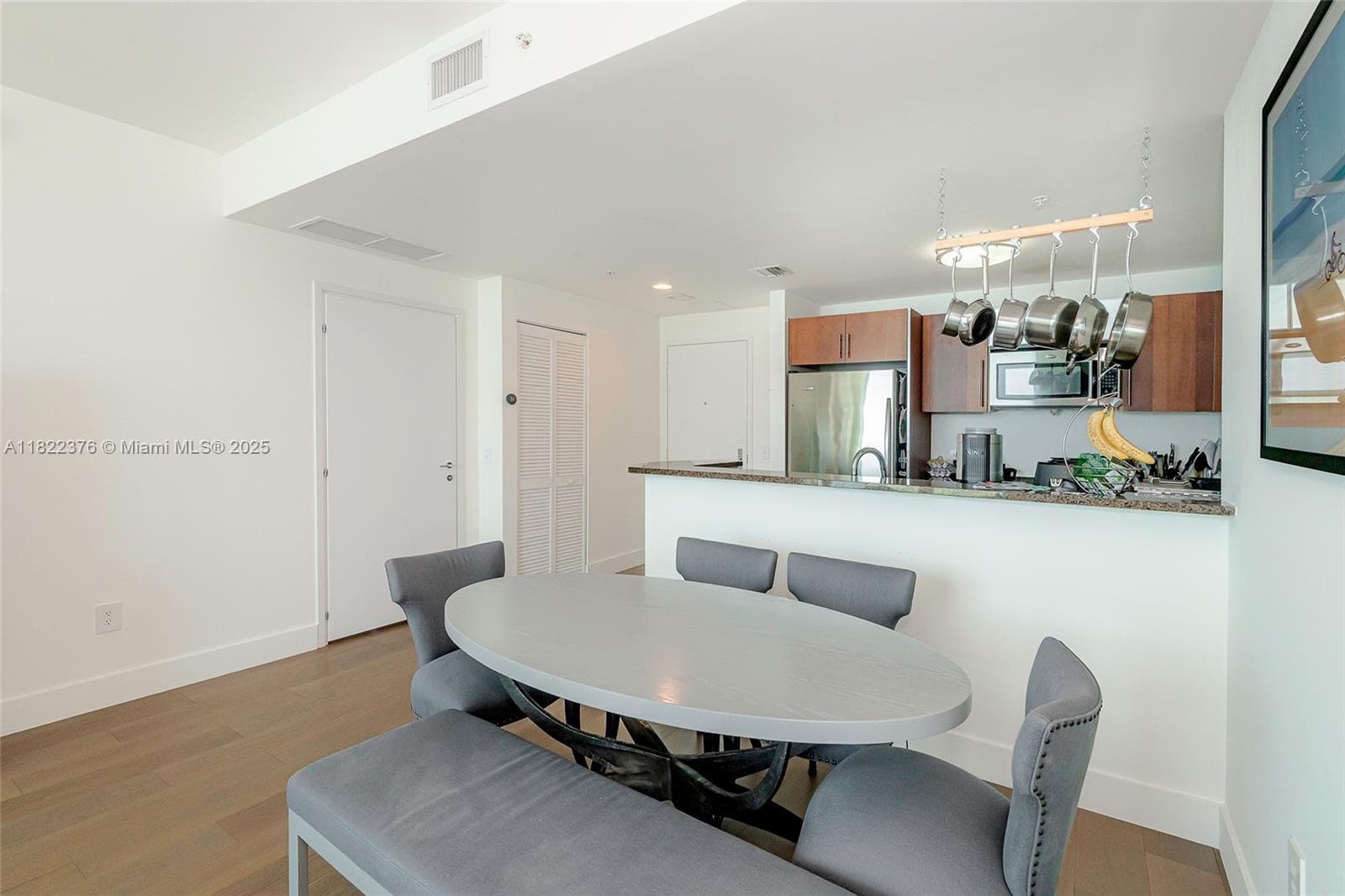 300 S Biscayne Blvd # 2612, Miami FL 33131 — 11