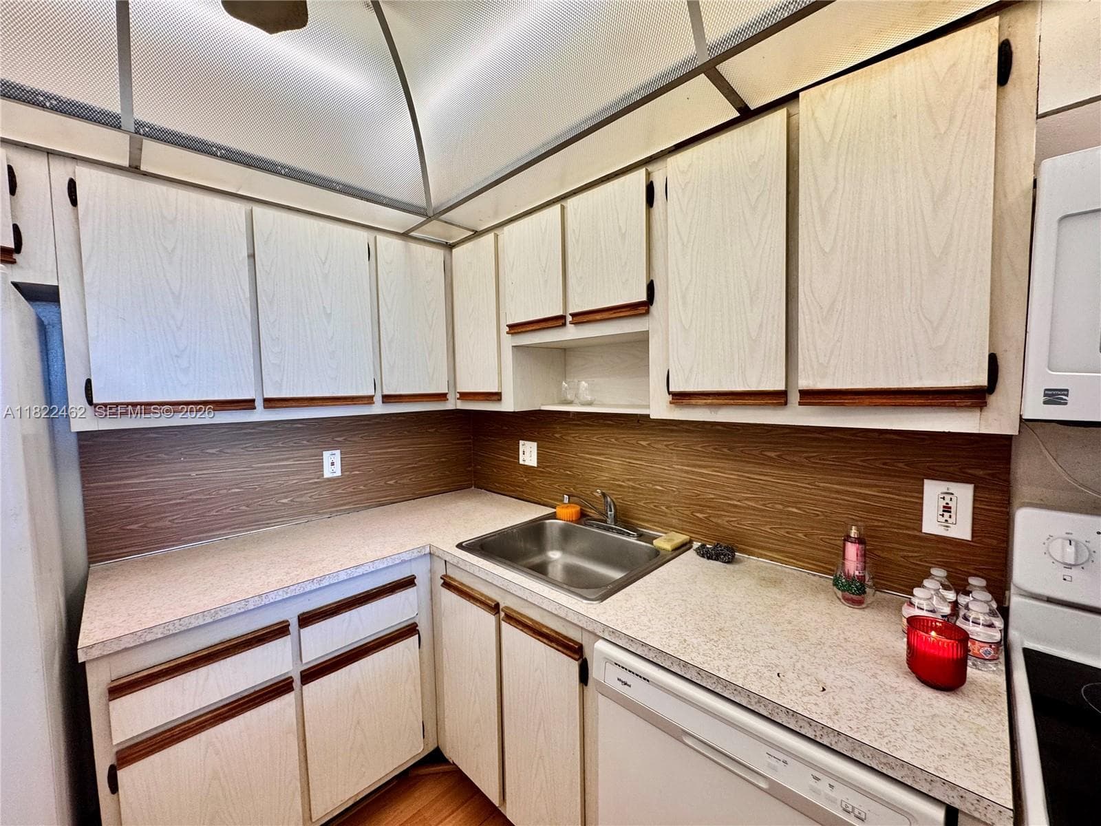 13499 Biscayne Blvd # 703, North Miami FL 33181 — 36